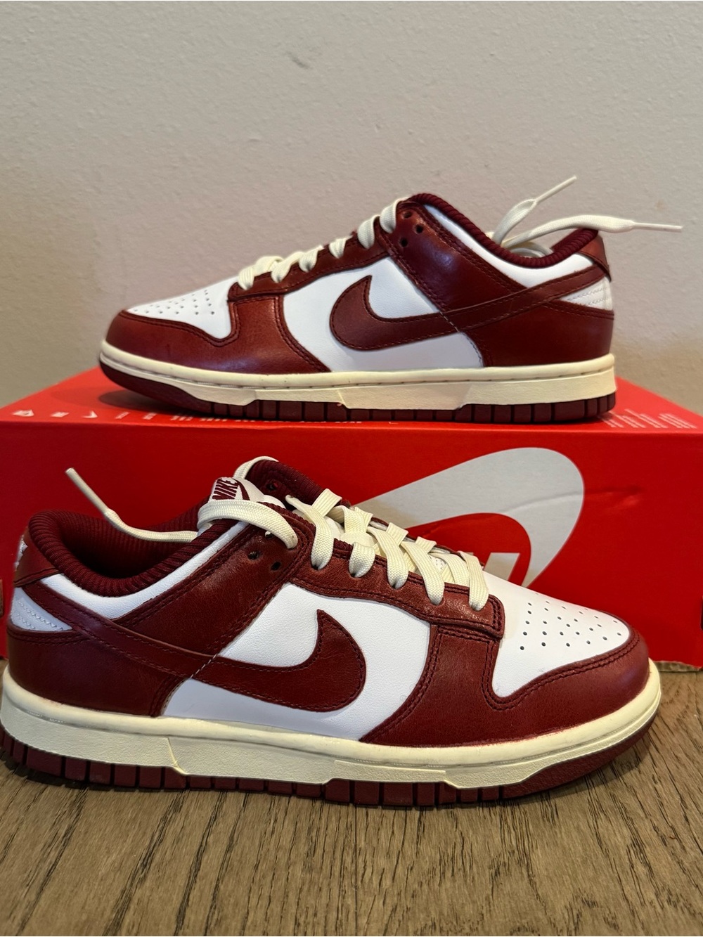 Nike Dunk Low Premium Red White